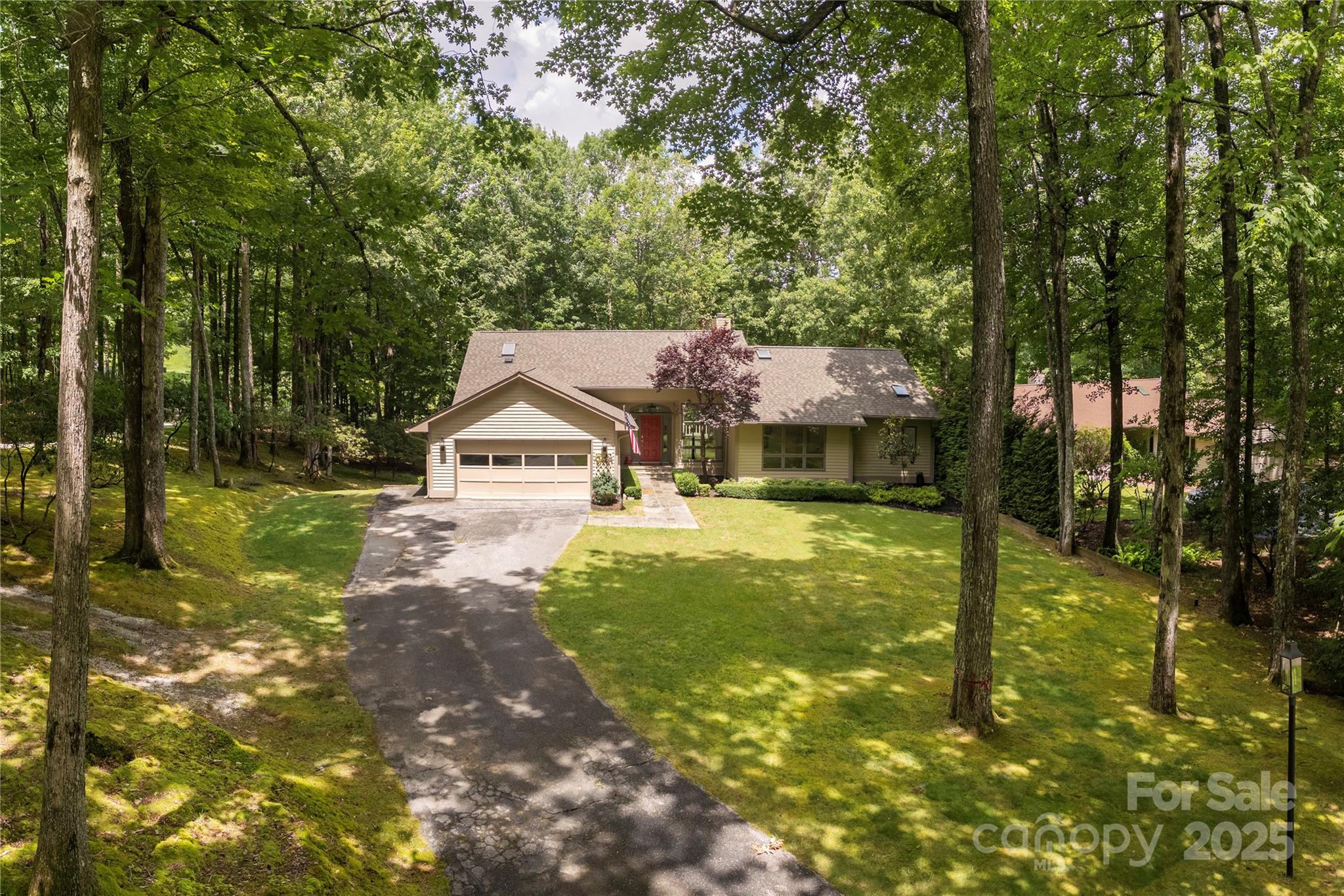 Property image 2 of 315 Sedi Lane in Connestee Falls, Brevard, NC 28712