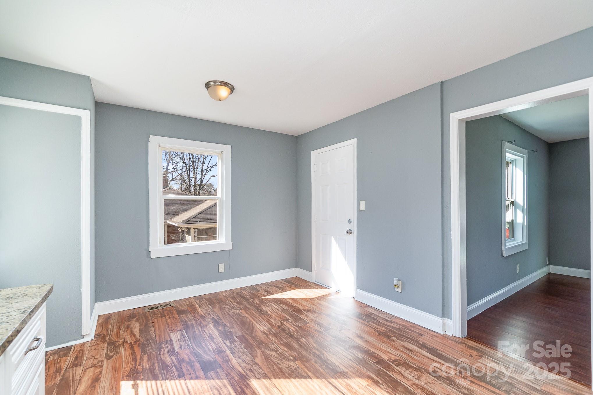 Property image 4 of 2630 Druid Hills Way in Graham Heights, Charlotte, NC 28206