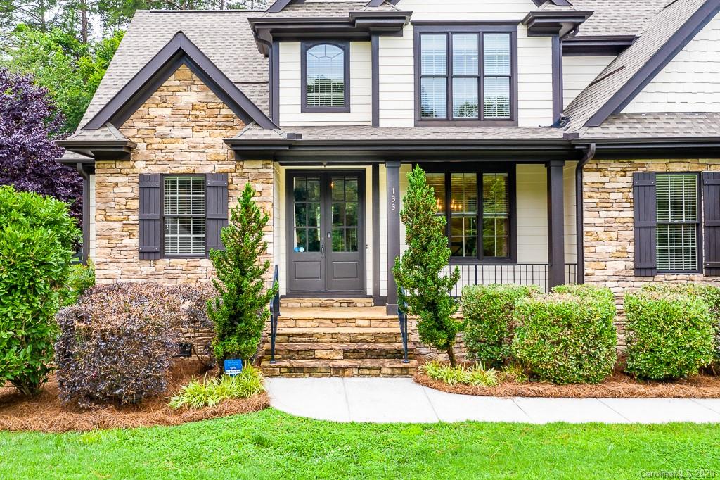 Property image 2 of 133 Fulton Farms Lane in Brookridge Shores, Mooresville, NC 28117