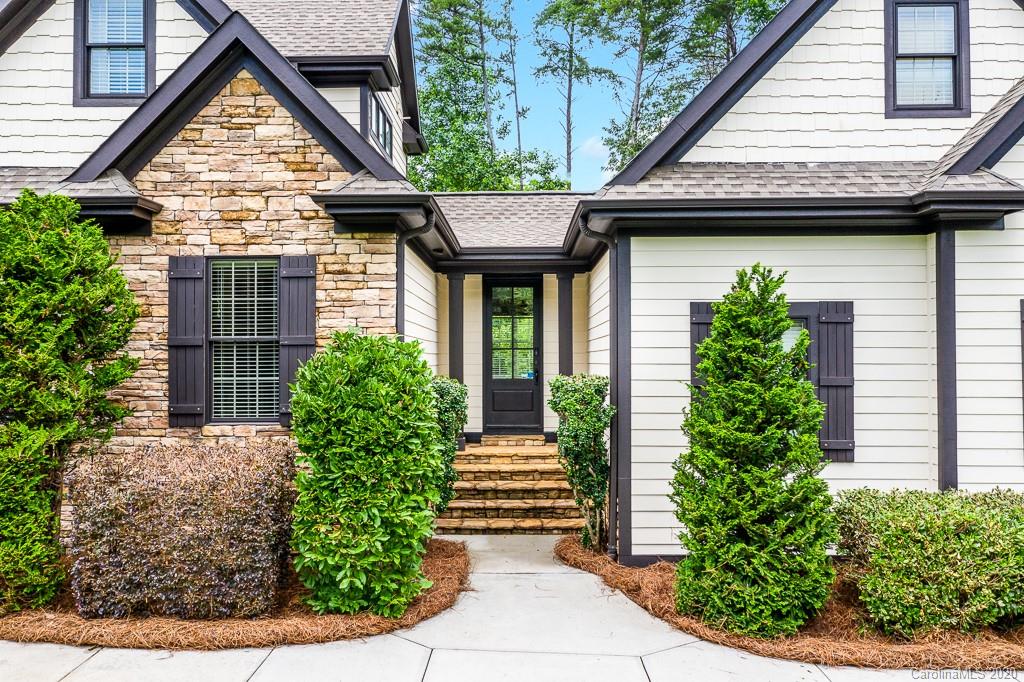 Property image 4 of 133 Fulton Farms Lane in Brookridge Shores, Mooresville, NC 28117