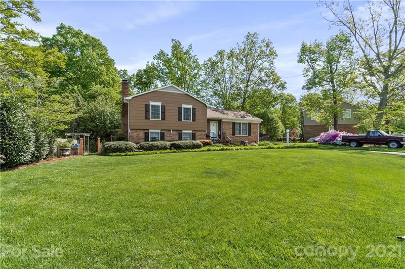 Property image 3 at 3414 Oakhill Lane, Gastonia, NC 28056