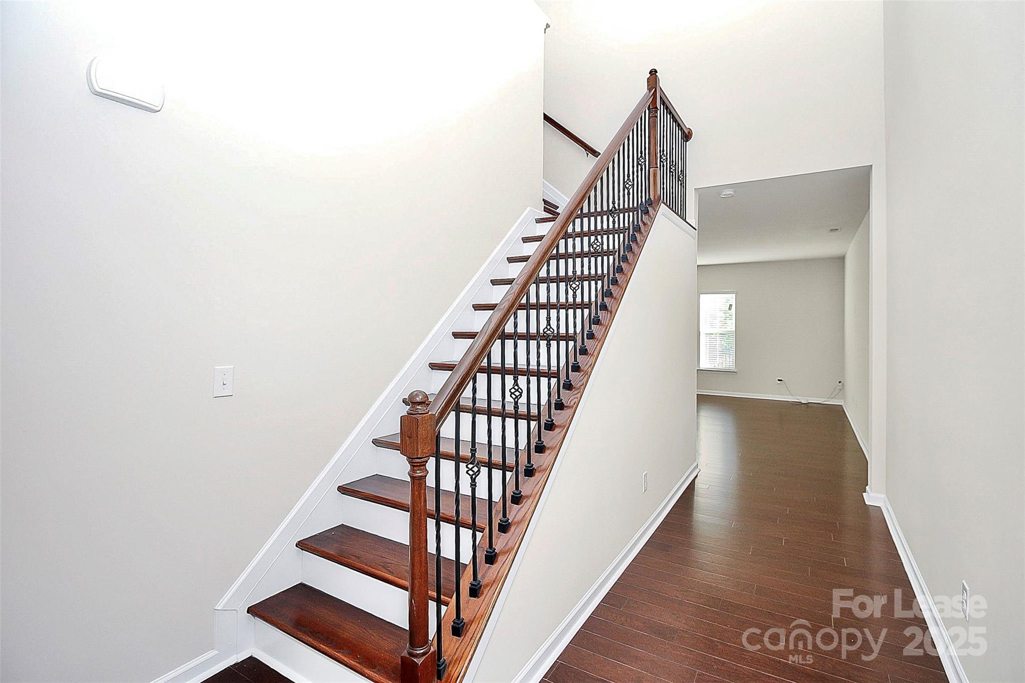 Property image 5 of 2559 Royal York Avenue in Park South Station, Charlotte, NC 28210