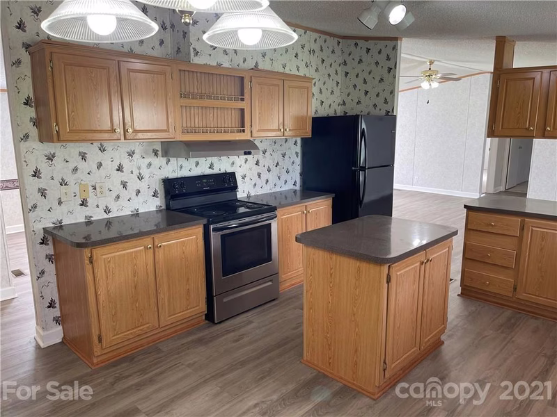 Property image 4 at 4180 Kent Street, Maiden, NC 28650