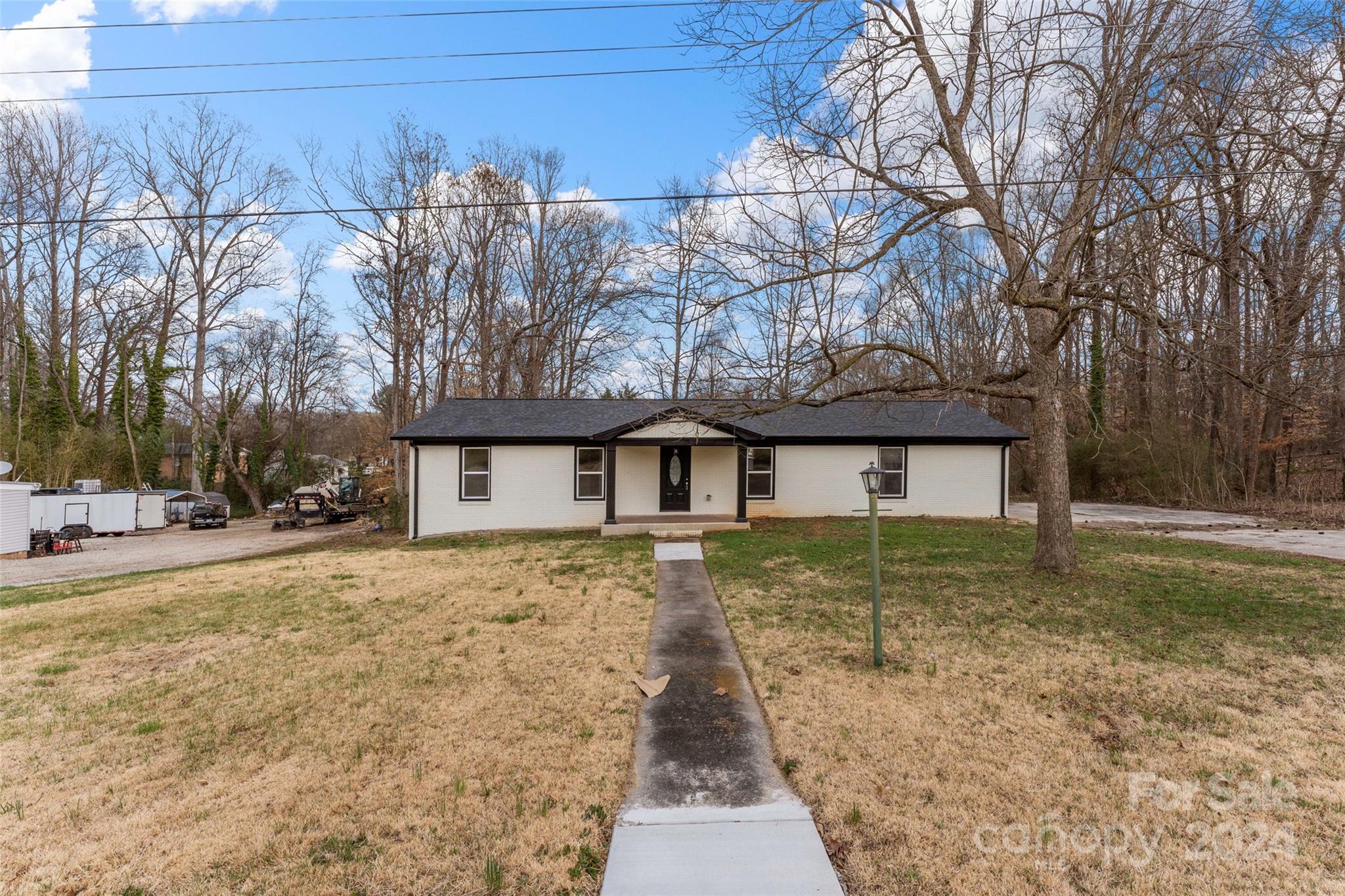 Property image 2 of 516 Annex Avenue in Jackson Park, Kannapolis, NC 28083