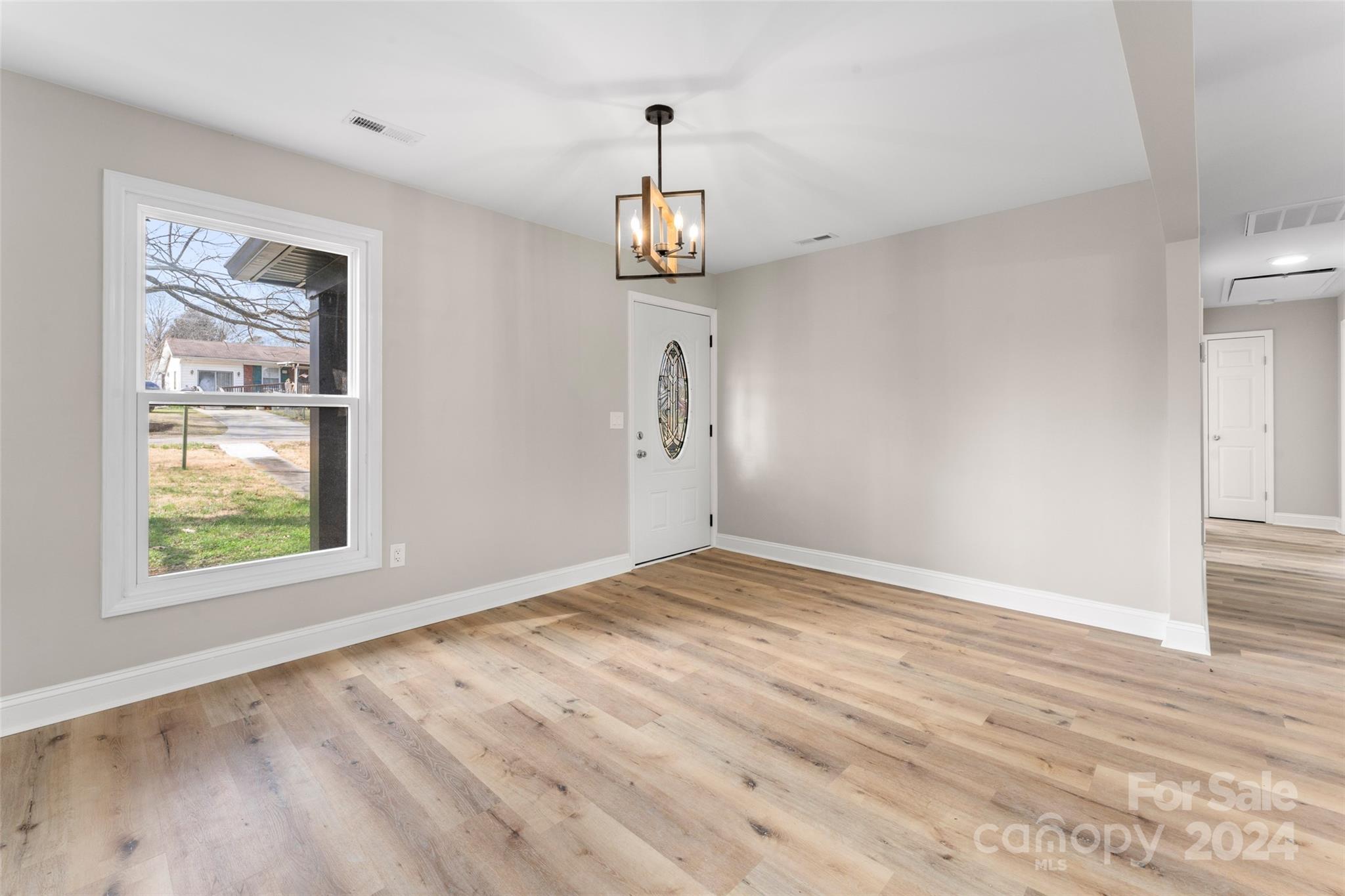Property image 4 of 516 Annex Avenue in Jackson Park, Kannapolis, NC 28083