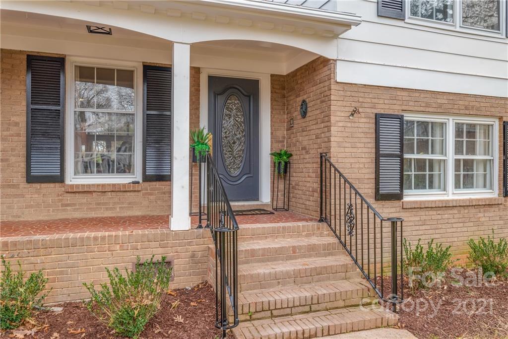 Property image 4 of 6243 Gothic Court in Sharon Hills, Charlotte, NC 28210