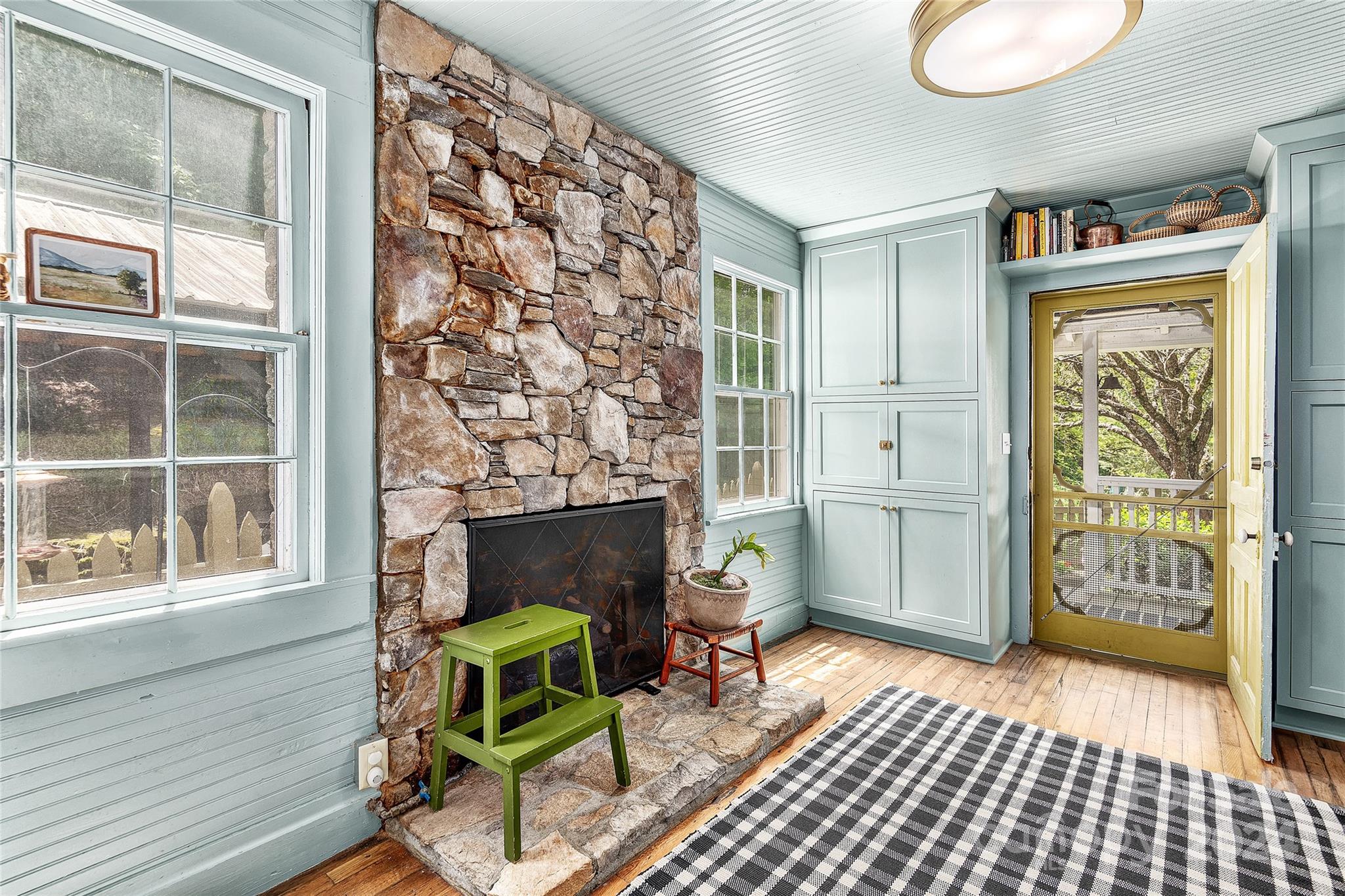Property image 4 of 95 Hubbard Circle in Little River Ranch, Penrose, NC 28766