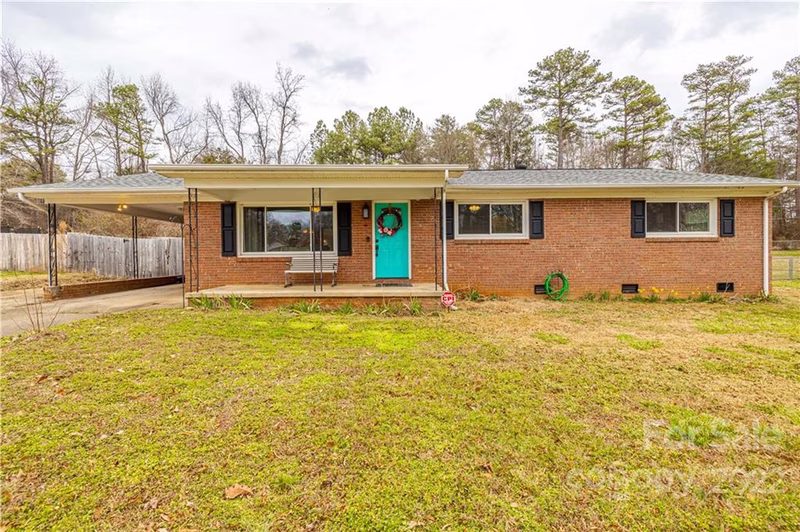 2630 Fairgreen Drive