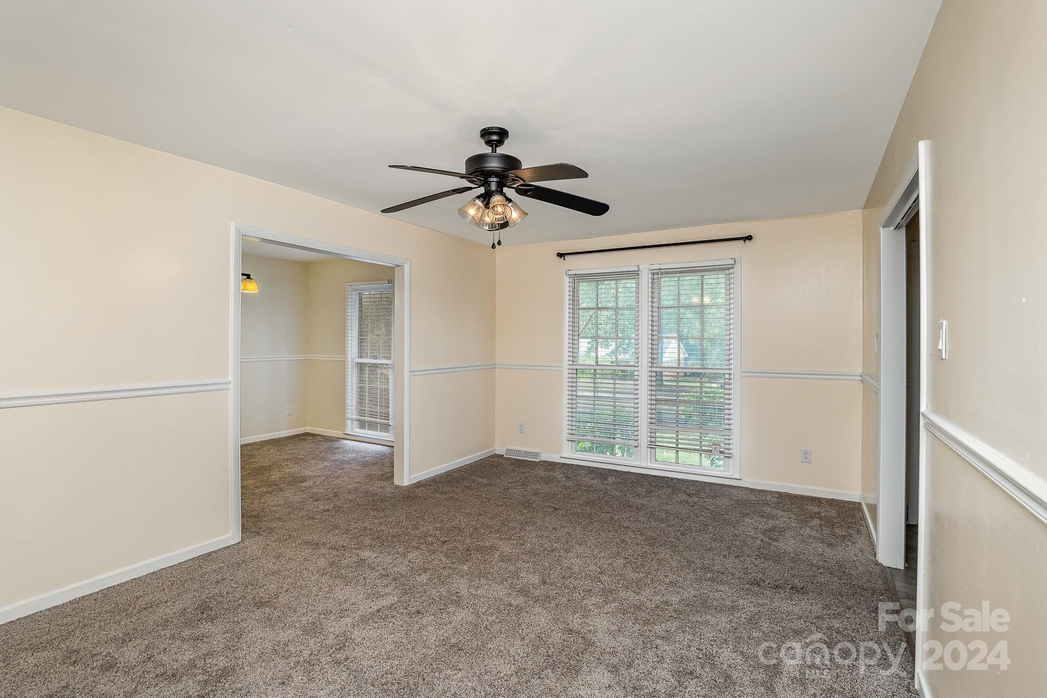 Property image 3 of 5718 Hollirose Drive in Birnam Woods, Charlotte, NC 28227