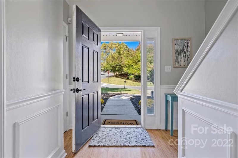Property image 5 at 7027 Long Run Lane, Charlotte, NC 28216