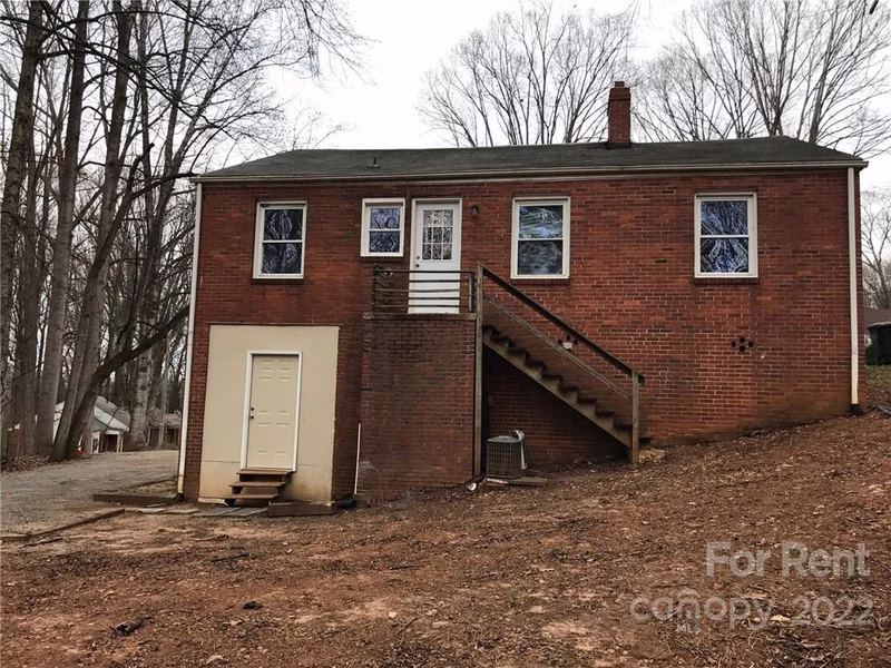Property image 2 at 385 Westwood Drive, Statesville, NC 28677