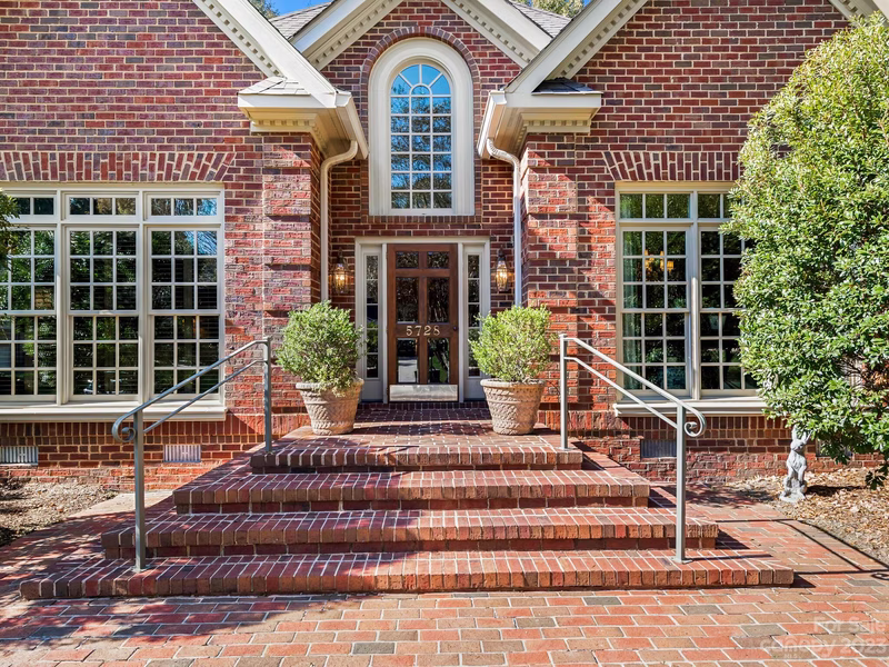 Property image 3 at 5728 Laurium Road, Charlotte, NC 28226