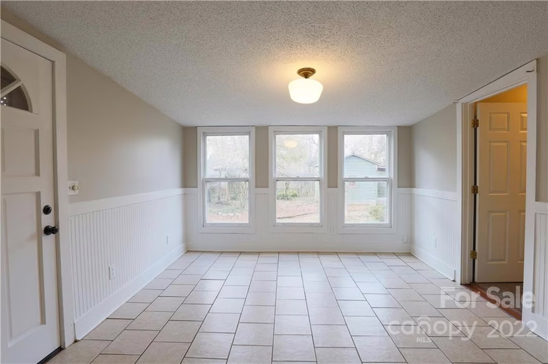 Property image 4 at 345 Euclid Avenue, Statesville, NC 28677