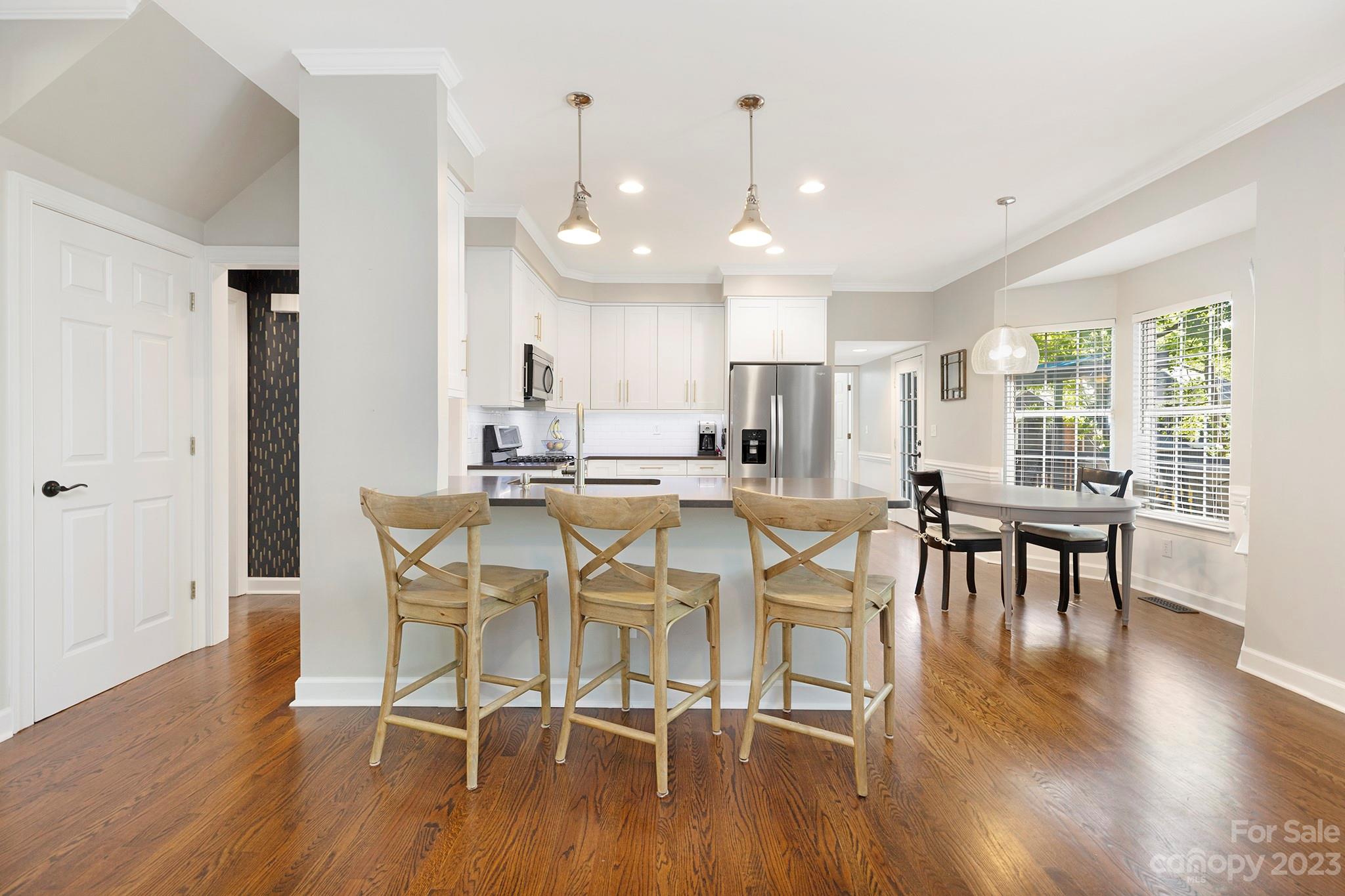 Property image 5 of 6123 Robley Tate Court in Providence Commons, Charlotte, NC 28270