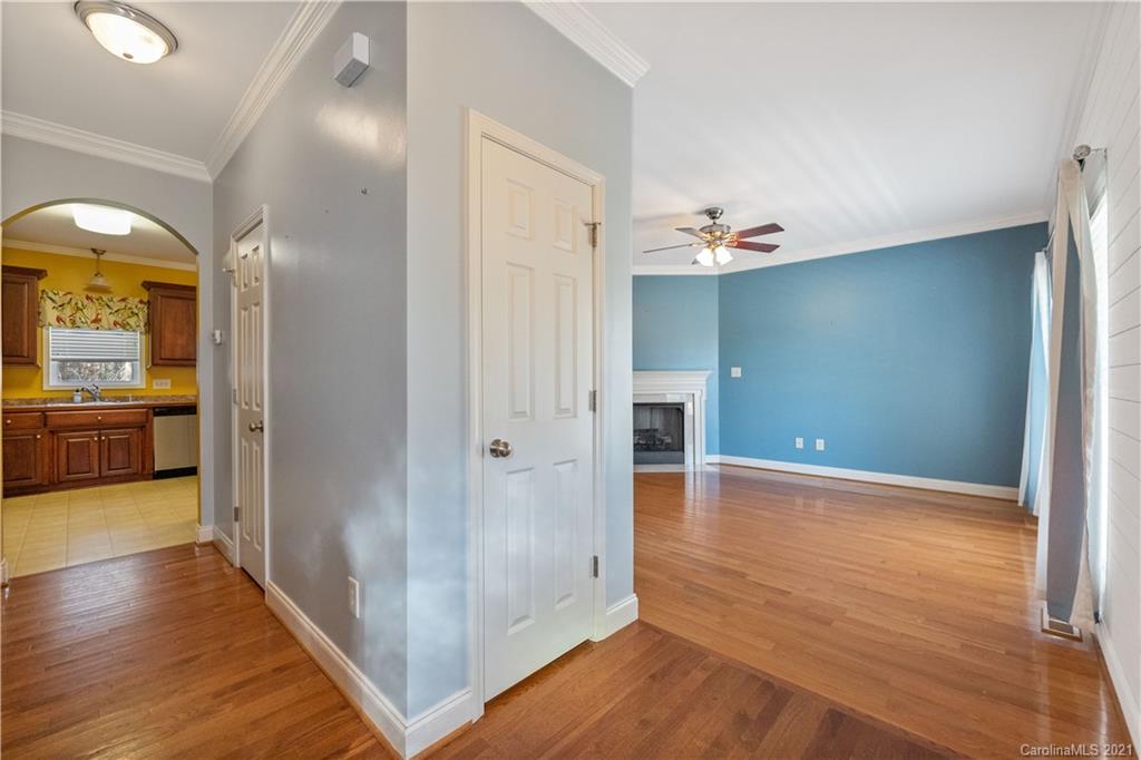 Property image 5 of 210 Ingonish Drive in Keltic Meadows, Gastonia, NC 28056