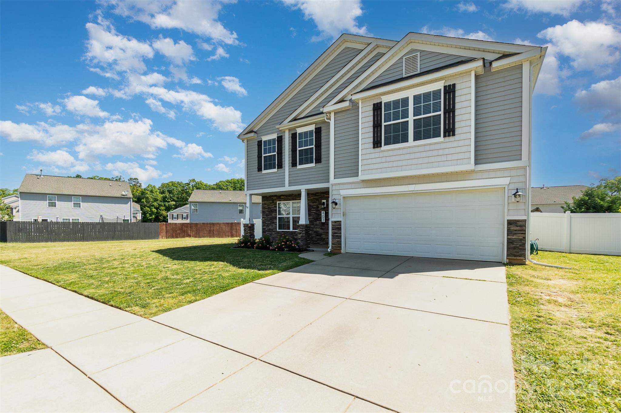 Property image 3 of 407 Lind Point Lane in St Johns Forest, Monroe, NC 28110