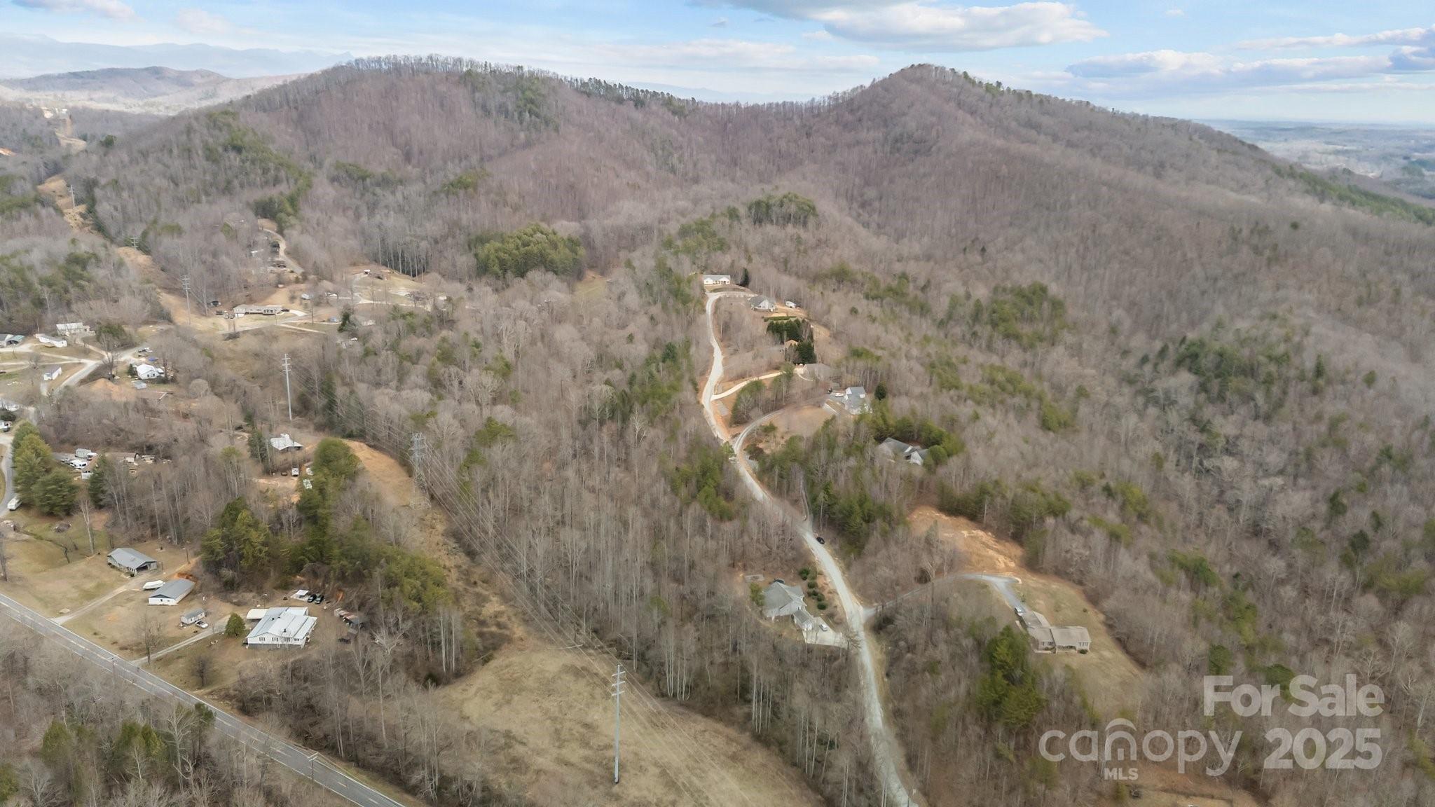 Property image 2 of Lot 104 Glenhaven Drive in Glenhaven, Marion, NC 28752