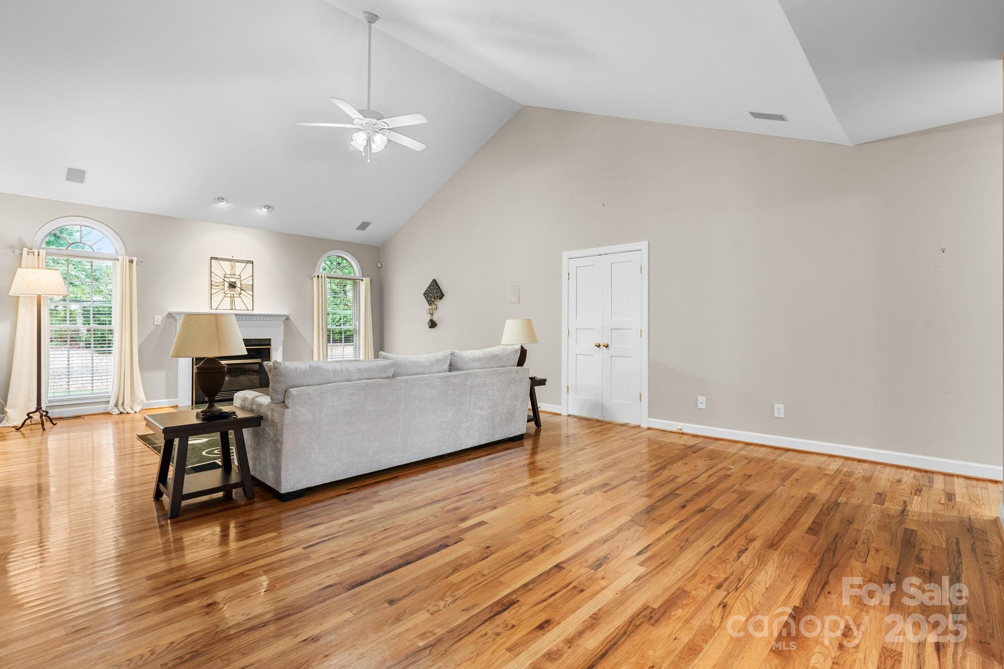 Property image 5 of 3915 Steve Ikerd Drive in Catawba Springs, Hickory, NC 28601