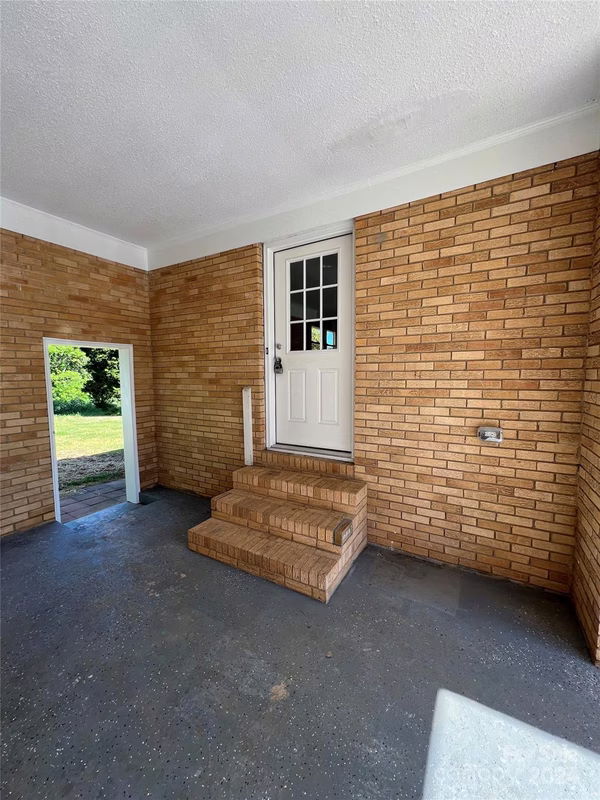 Property image 5 at 308 S 8th Avenue, Maiden, NC 28650