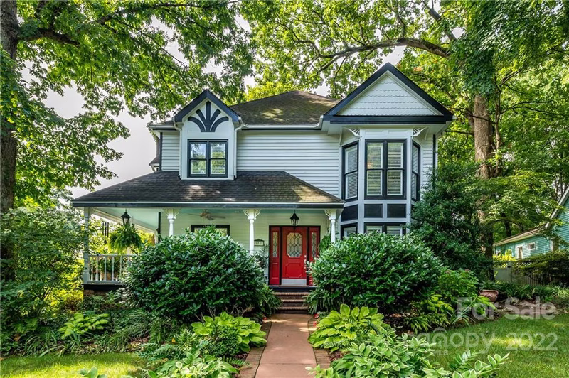 508 Larkin Place