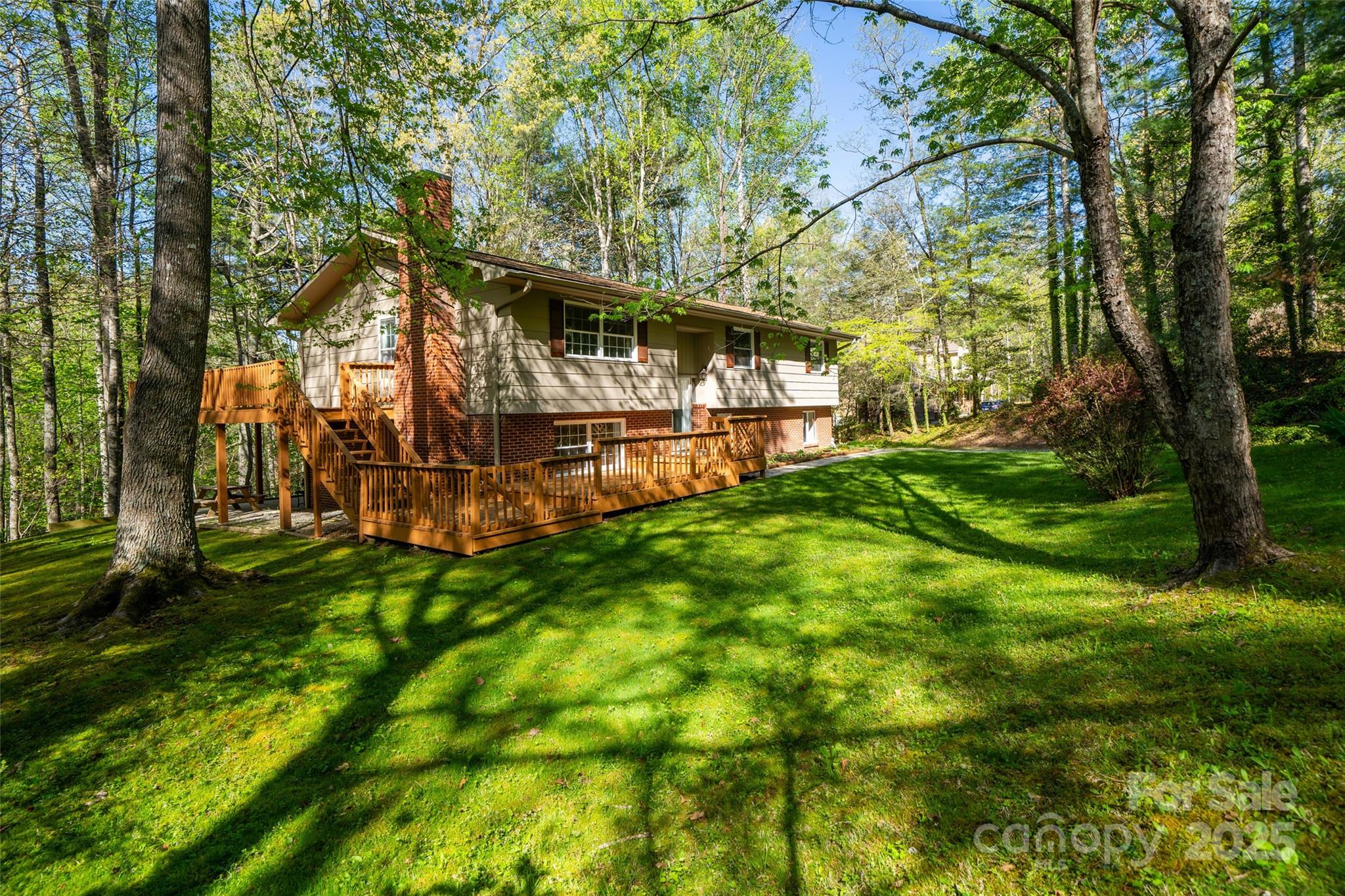 Property image 2 of 145 Jeter Mountain Road in Jeter Mtn Terrace, Hendersonville, NC 28739