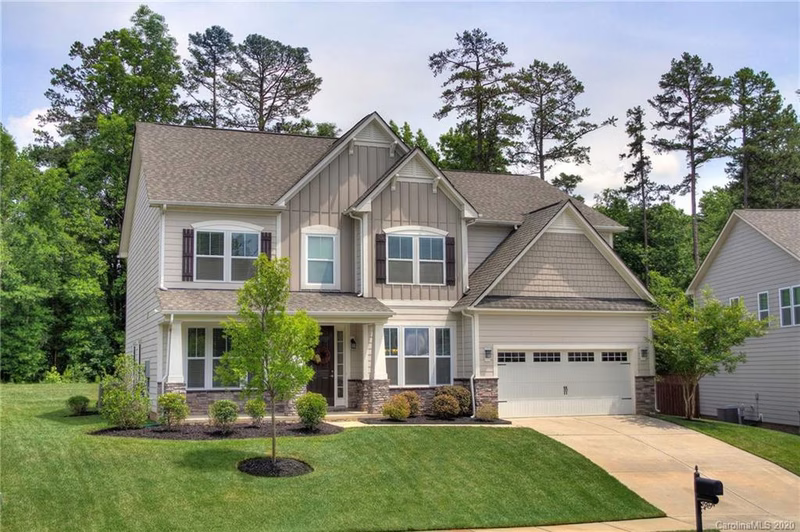 Property image 3 at 5024 Stonehill Lane, Matthews, NC 28104