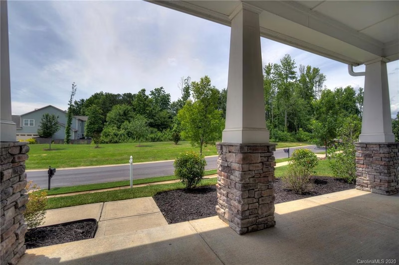 Property image 4 at 5024 Stonehill Lane, Matthews, NC 28104