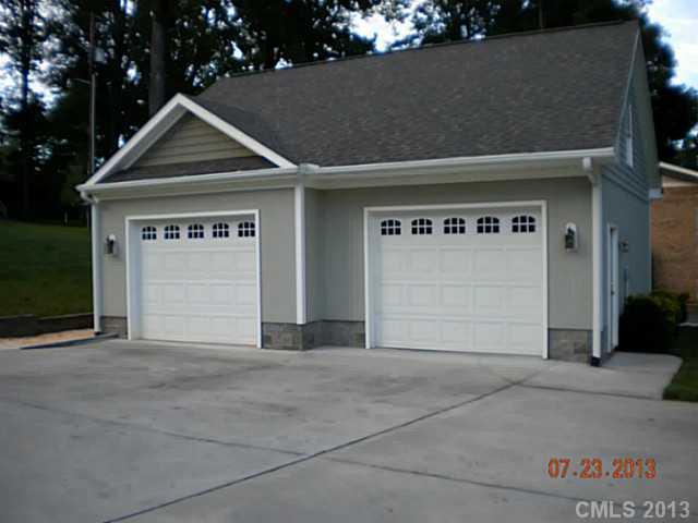 Property image 3 of 642 Peace Haven Road in Brookdale, Kannapolis, NC 28083