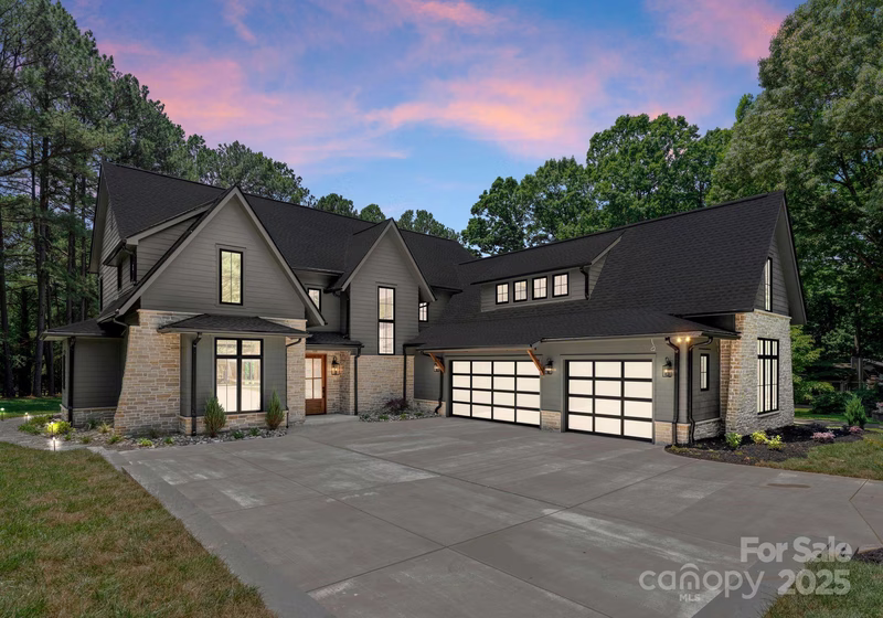 20000 Schooner Drive