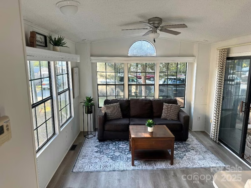 104 Cherokee Trail