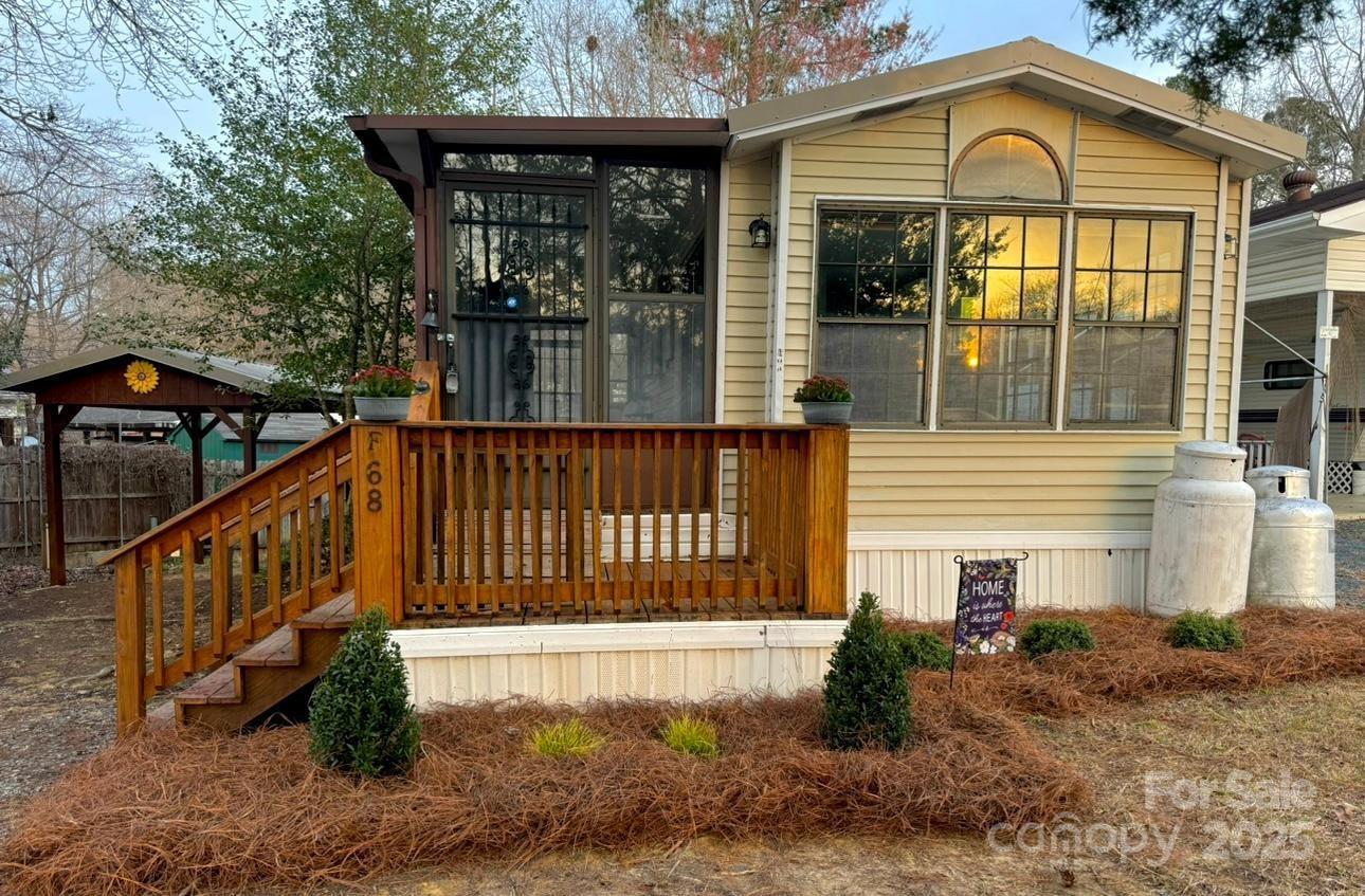 Property image 2 of 104 Cherokee Trail in Twin Harbor, Mount Gilead, NC 27306
