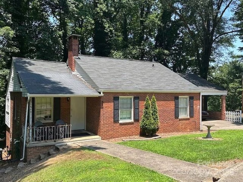 399 Westwood Drive