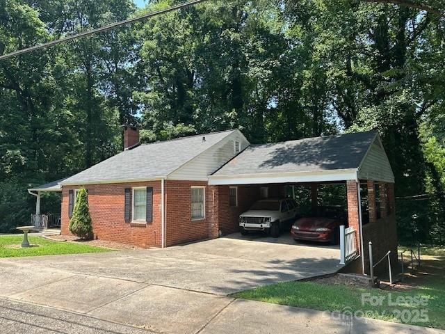 Property image 2 of 399 Westwood Drive in Westwood, Statesville, NC 28677
