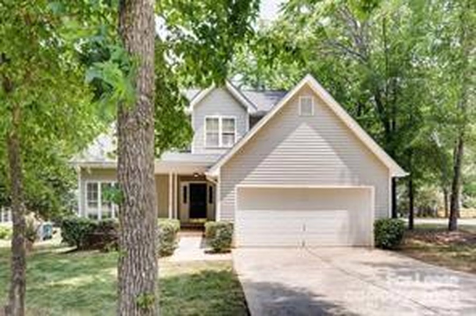 Property image 1 at 2079 Westminster Lane, Matthews, NC 28104