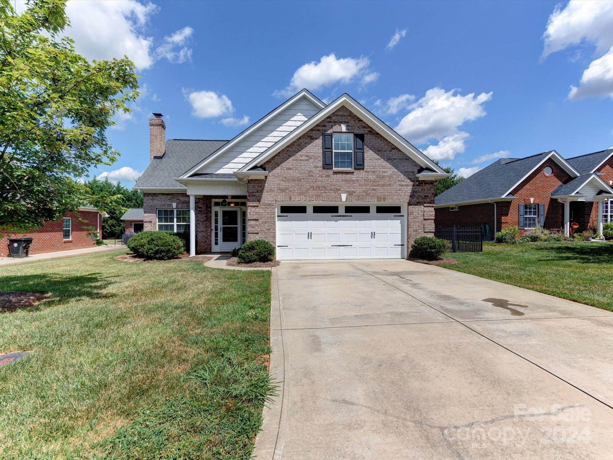 Property image 2 of 4403 Zee Court in Crooked Creek Estates, Monroe, NC 28110
