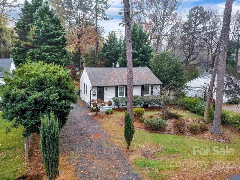 4216 Howie Circle