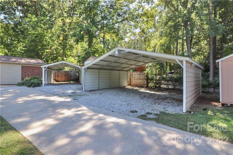 Property image 3 at 530 Brook Circle, Salisbury, NC 28147