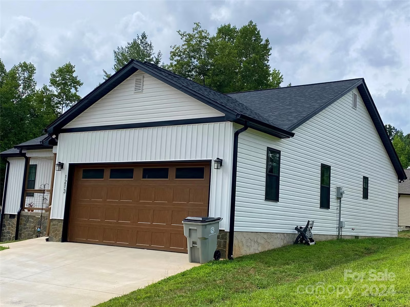 Property image 5 at 1213 Winter Place, Lenoir, NC 28645