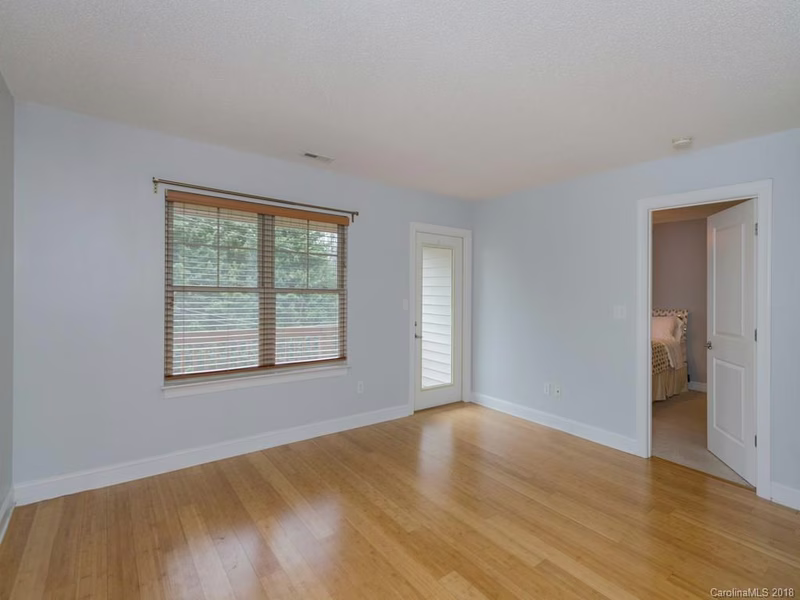 Property image 2 at 252 Wash Creek Drive, Hendersonville, NC 28739
