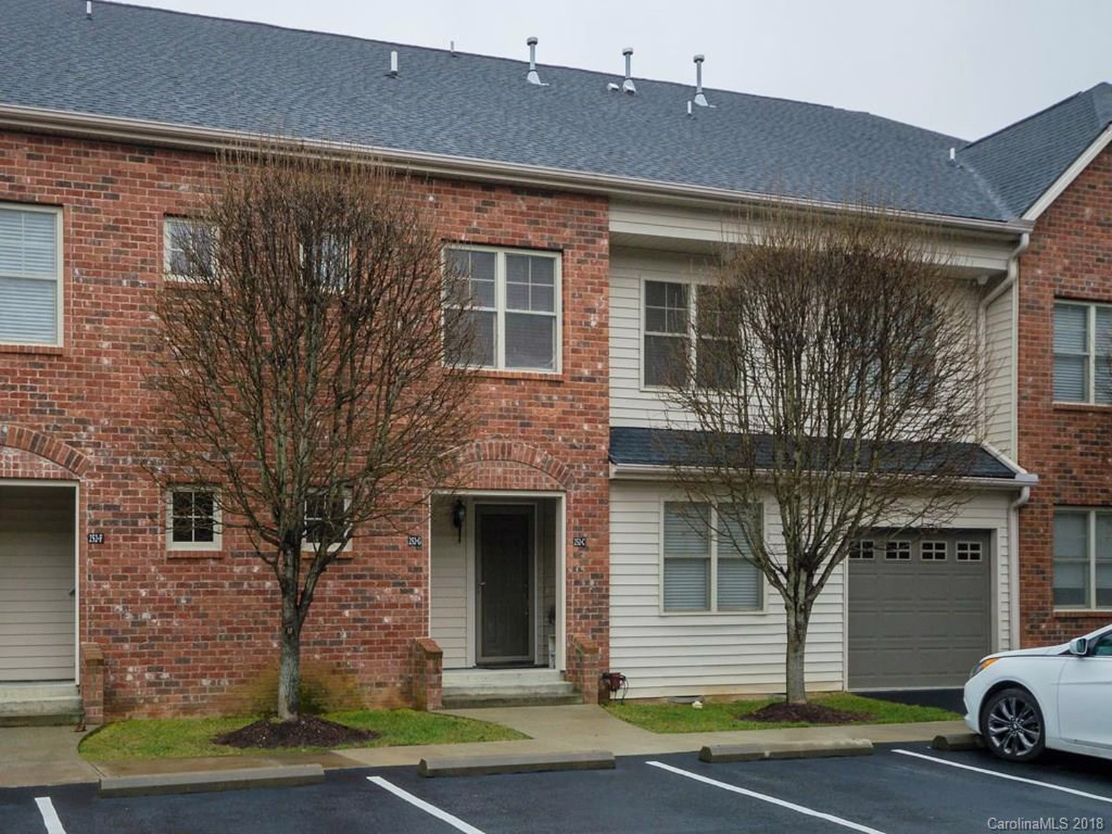 Property image 1 at 252 Wash Creek Drive, Hendersonville, NC 28739