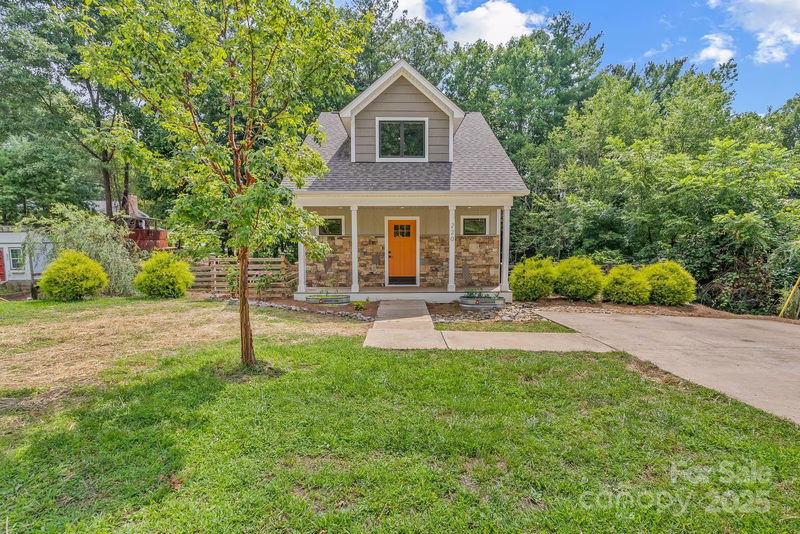 Property image 5 at 220 Eastwood Avenue, Swannanoa, NC 28778