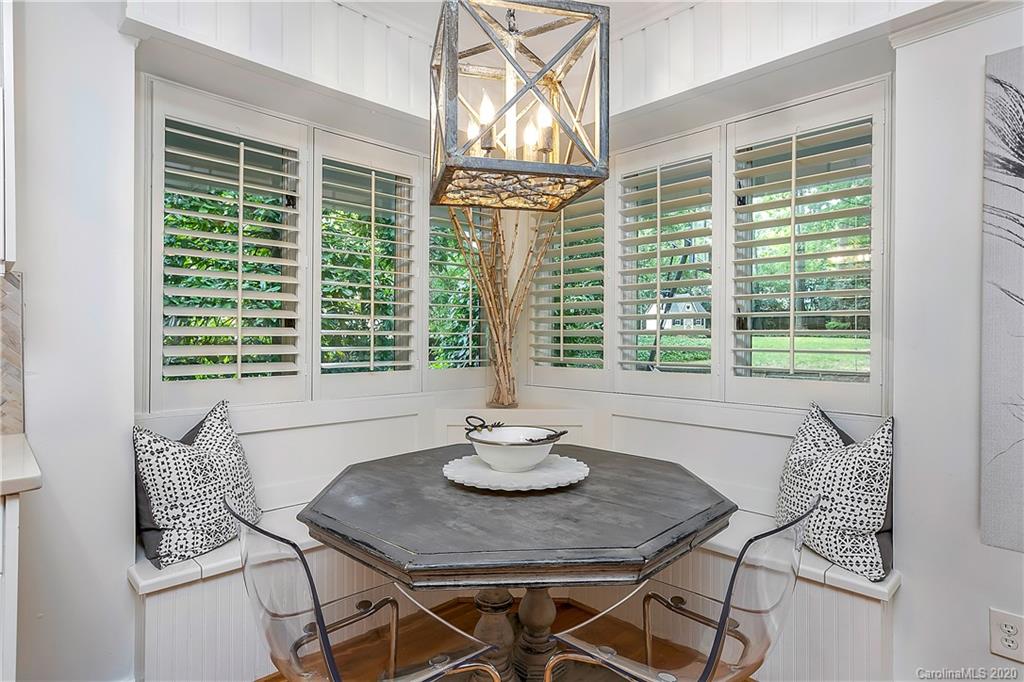 Property image 4 of 620 Edgemont Road in The Cloisters, Charlotte, NC 28211