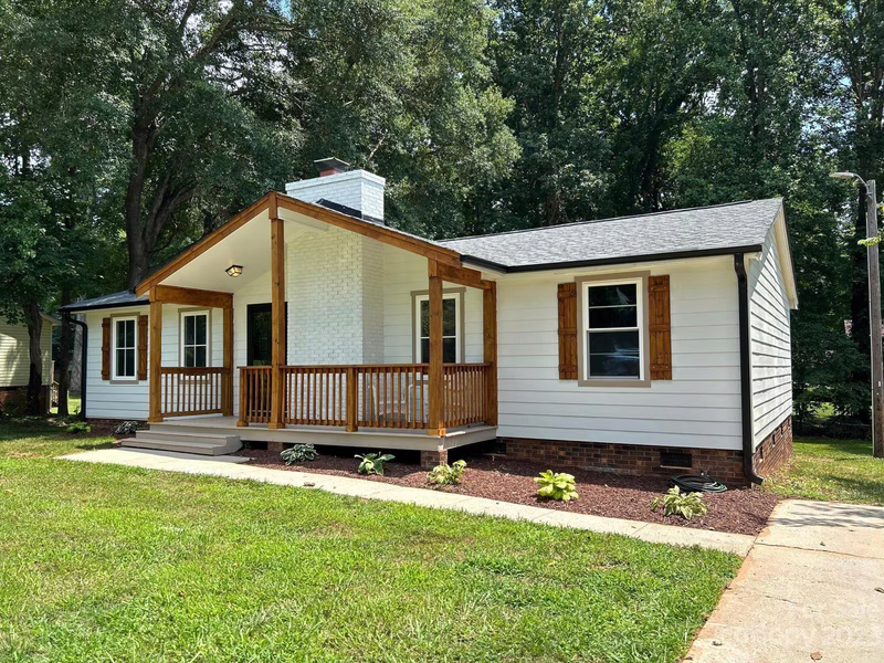 Property image 4 at 600 Briar Creek Road, Gastonia, NC 28056