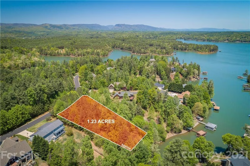 Property image 2 at 332 Waterglyn Way, Nebo, NC 28761