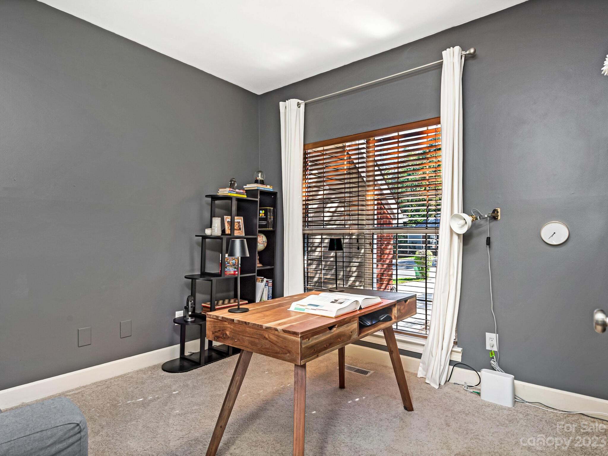 Property image 5 of 6104 Oxwynn Lane in Providence Commons, Charlotte, NC 28270