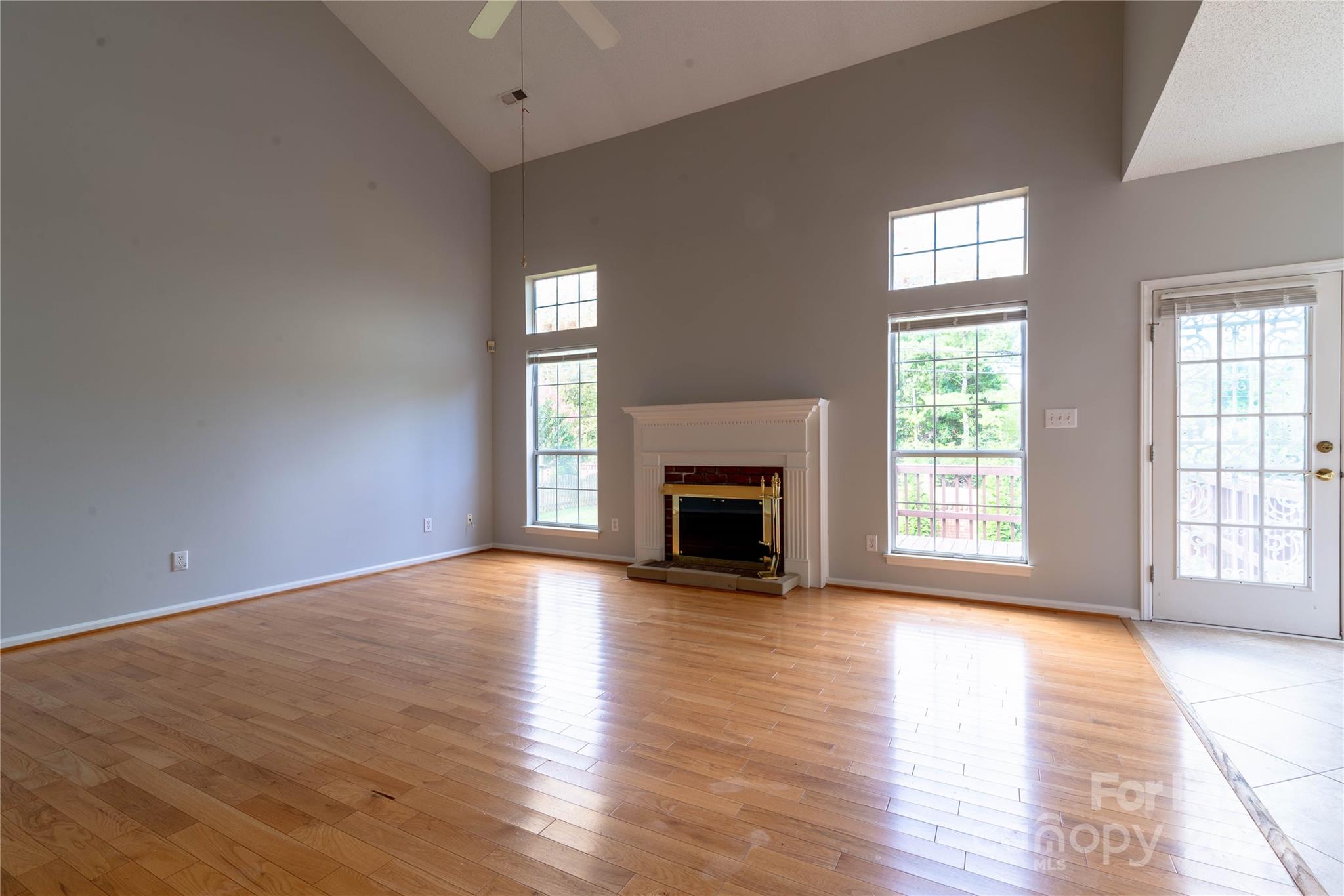 Property image 4 of 6138 Garamond Court in Providence Commons, Charlotte, NC 28270