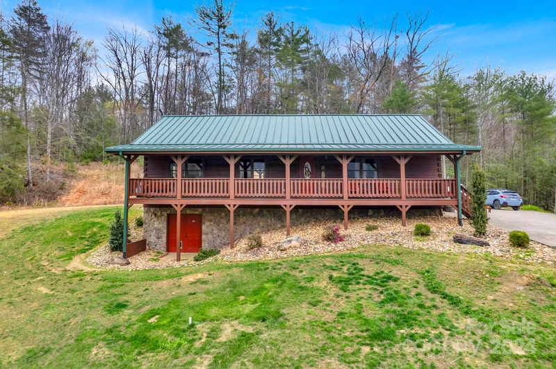 Property image 2 at 1606 Charlie Triplett Road, Lenoir, NC 28645