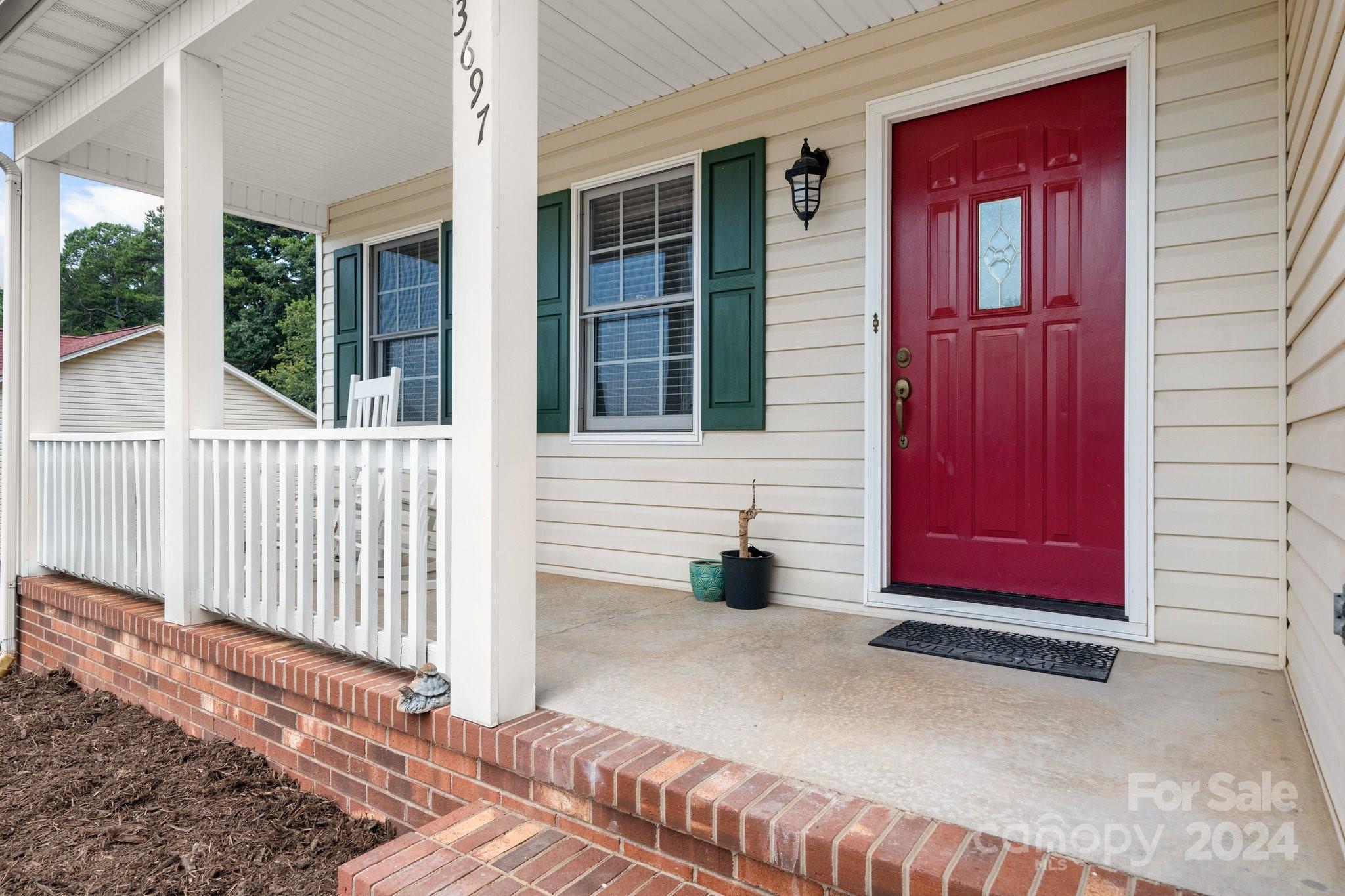 Property image 3 of 3697 Serenity Drive in Melrose Place, Hickory, NC 28602