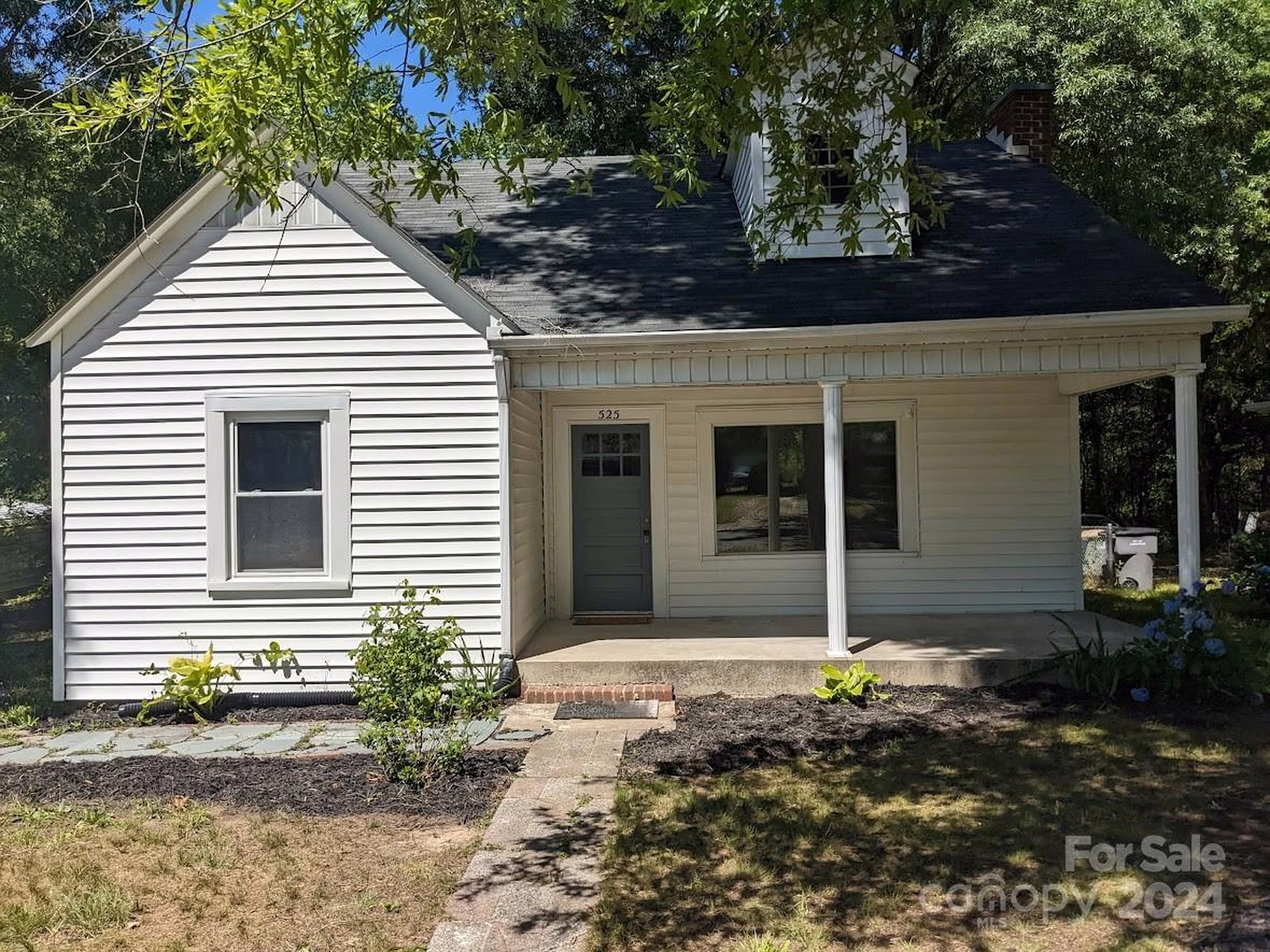 Property image 1 at 525 Carolyn Avenue, Kannapolis, NC 28083