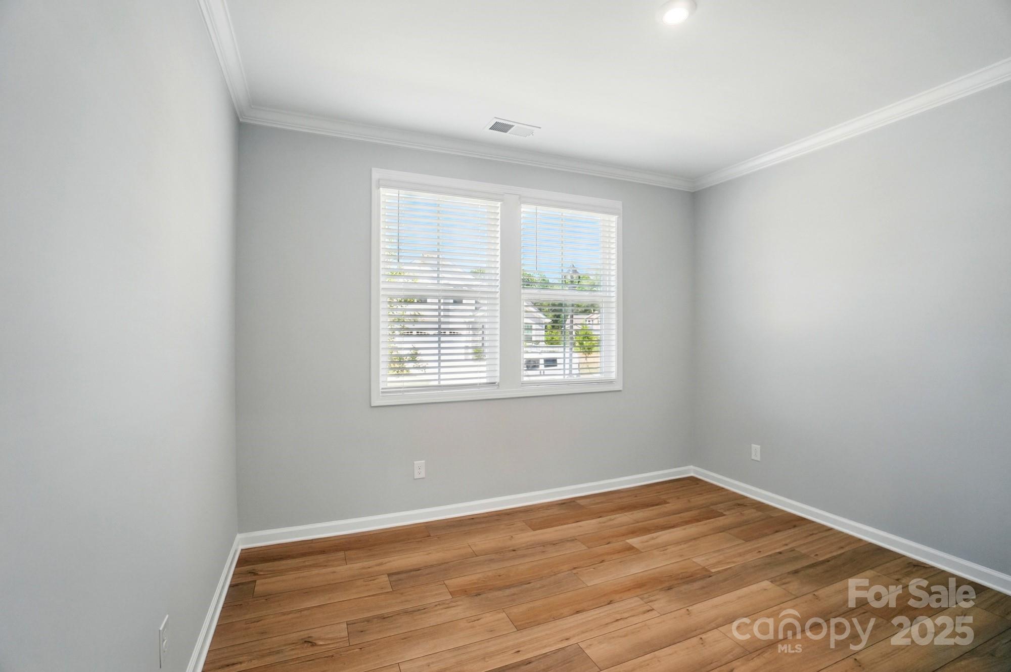 Property image 5 of 9846 Quercus Lane in Roseshire Chase, Huntersville, NC 28078